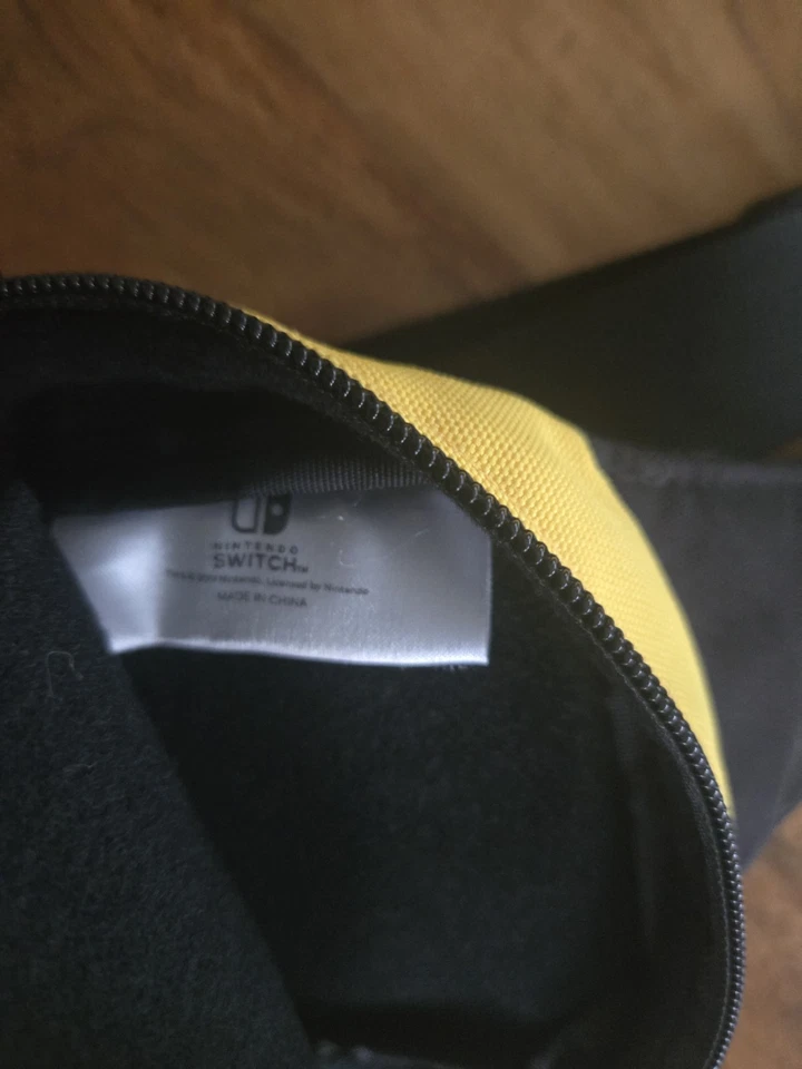 Bandolera de viaje Pokemon Pikachu Nintendo Switch bolsa de almacenamiento Foto 4 de 4
