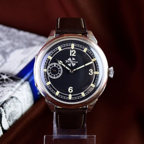 Vintage HELVETIA Mechanical Wristwatch Millitary Style Swiss Men's Watch Antique - Picture 2 of 14