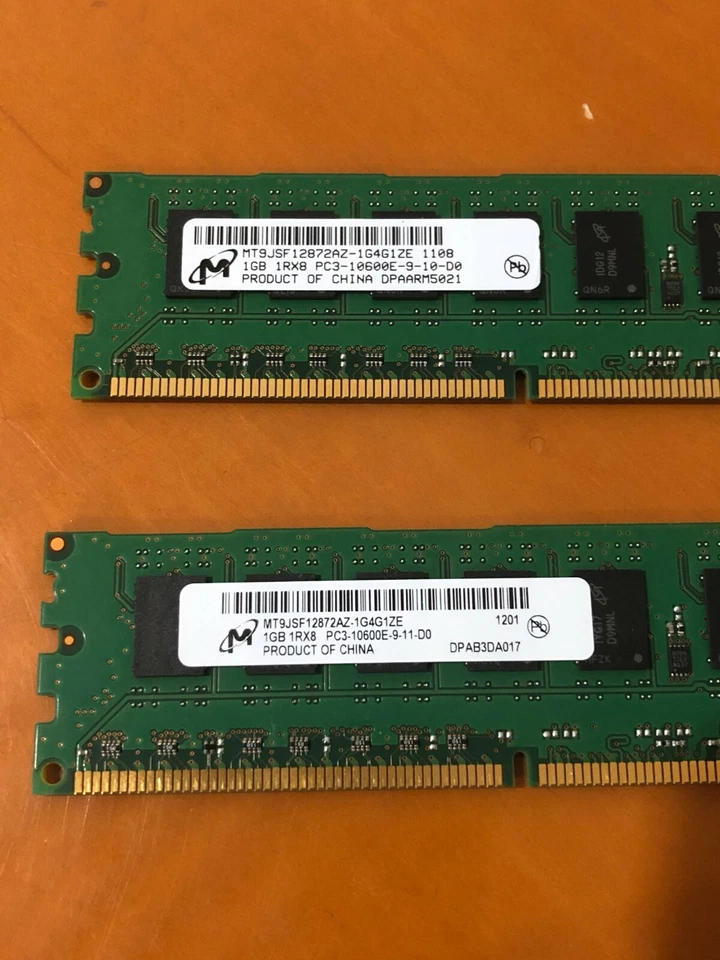 Micron MT9JSF12872AZ-1G4G1ZE 2 Modules of 1GB PC3-10600 PN 500208-562 Memory RAM - Image 3 of 4