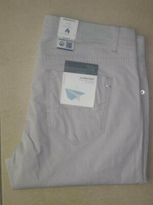 BRAX Jeans Stretchjeans Cadiz Ultra light stone super leicht Sommerqualität  NEU