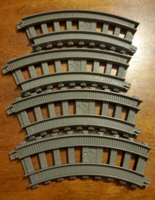 Lot 4 Thomas Friends TrackMaster Sky-High Jump REPLACEMENT PART CS Curved Track