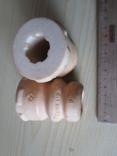 2 xAnschlagpuffer Federung   für VW GOLF 7  Audi V8 Passat B8  VW Nr. 1K0412303B