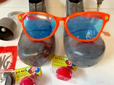 Vintage  Jumbo Plastic Clown Shoes horn/nose/toy gun /glasses/hand hook +++++++