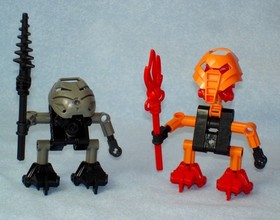 2001 Lego Bionicle TURAGA Village Elders of Mata Nui (8540 - 8545) Box + Posters