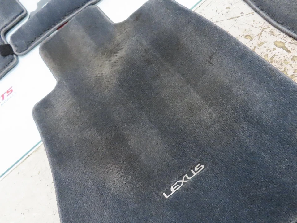 LEXUS IS SERIES FLOOR MATS XE30, 07/13- 13 14 15 16 17 18 19 20 21 2 - image 3 of 3