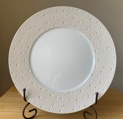 BERNARDAUD ECUME PERLE 11.5'' Textured Rim Charger - France - EUC