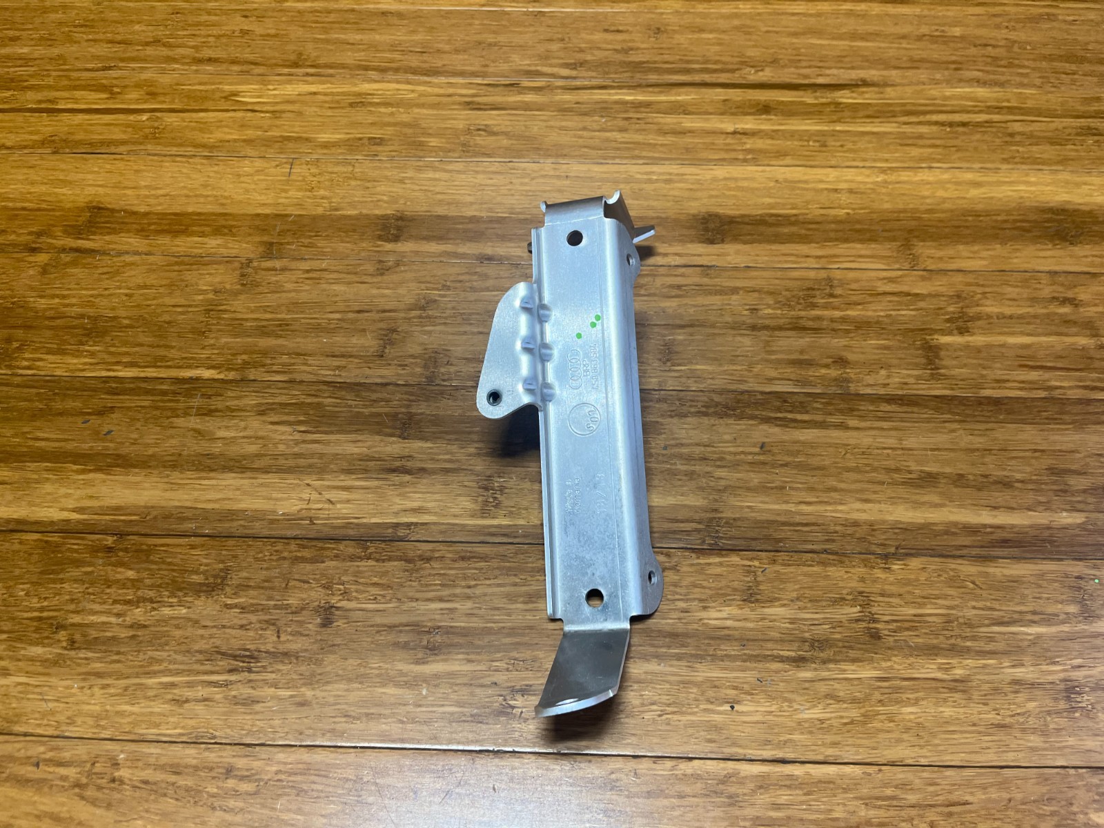 2017-2023 Audi R8 4S Rear Right Interior Bracket Trim Unit 4S8863584 OEM
