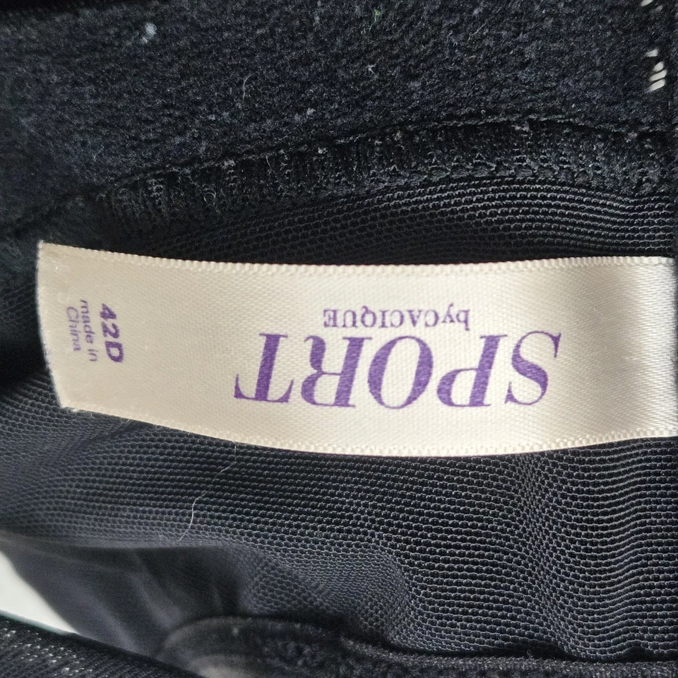 Sutiã esportivo feminino Cacique 42D preto malha sem fio alça larga racerback - Imagem 3 de 4