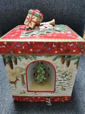 Villeroy & Boch Christmas Toys Spieldose Spieluhr Santa auf Schlitten im Wald OV