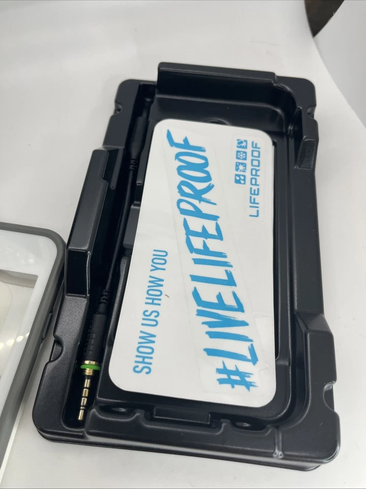 Funda Impermeable LifeProof 77-52564 Gratis para iPhone 6/6S Blanca Foto 4 de 4