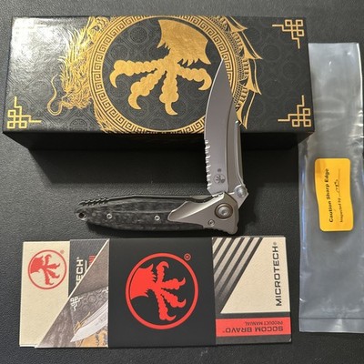 Microtech SOCOM Bravo Mini S/E 260M-8 CFTI Part Serr. Blade Carbon Fiber Scales