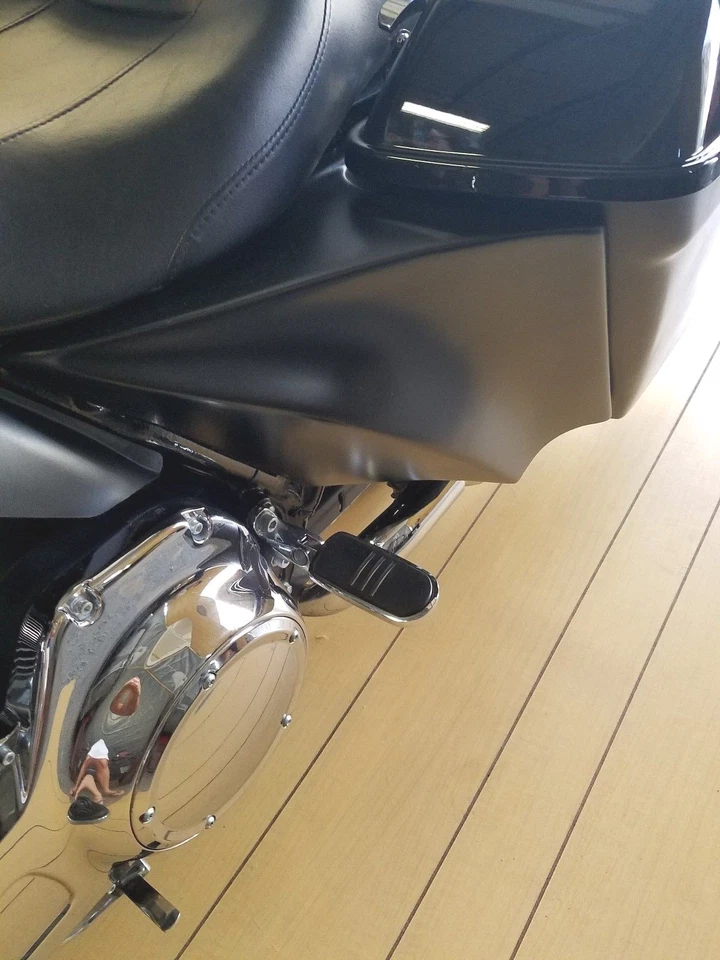 CARENADOS LATERALES HARLEY DAVIDSON (IZQUIERDO Y DERECHO) PARA TODOS LOS MODELOS TOURING 2009-UP Foto 3 de 4