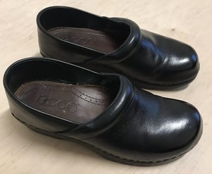 ecco clogs