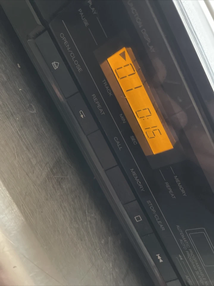 SHARP DX-R250 CD CD-R Player 3 Beam Laser  TESTED works! - Image 3 of 4