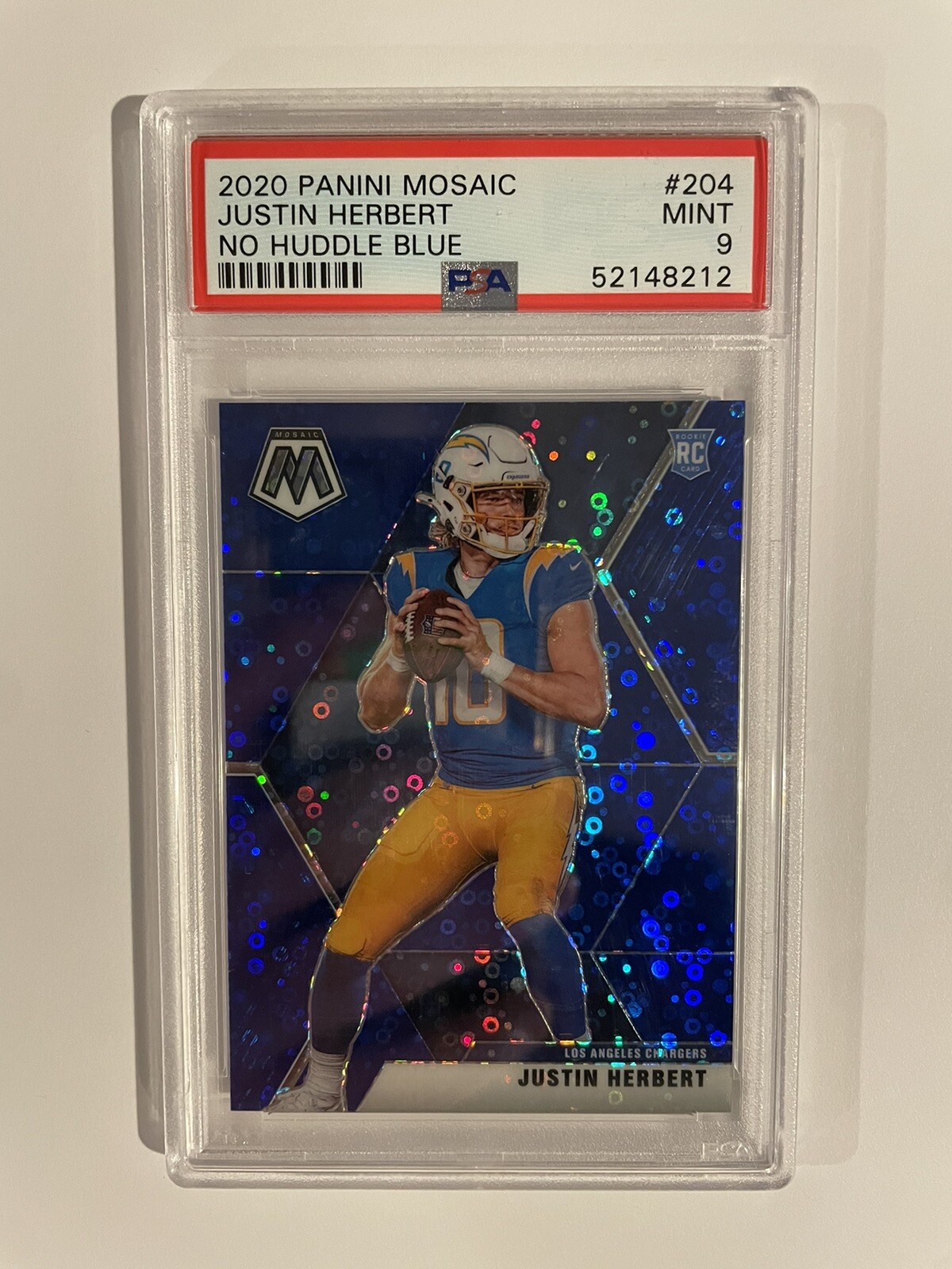 2020 Panini Mosaic Justin Herbert RC "No Huddle Blue" /75 #204 PSA 9 MINT