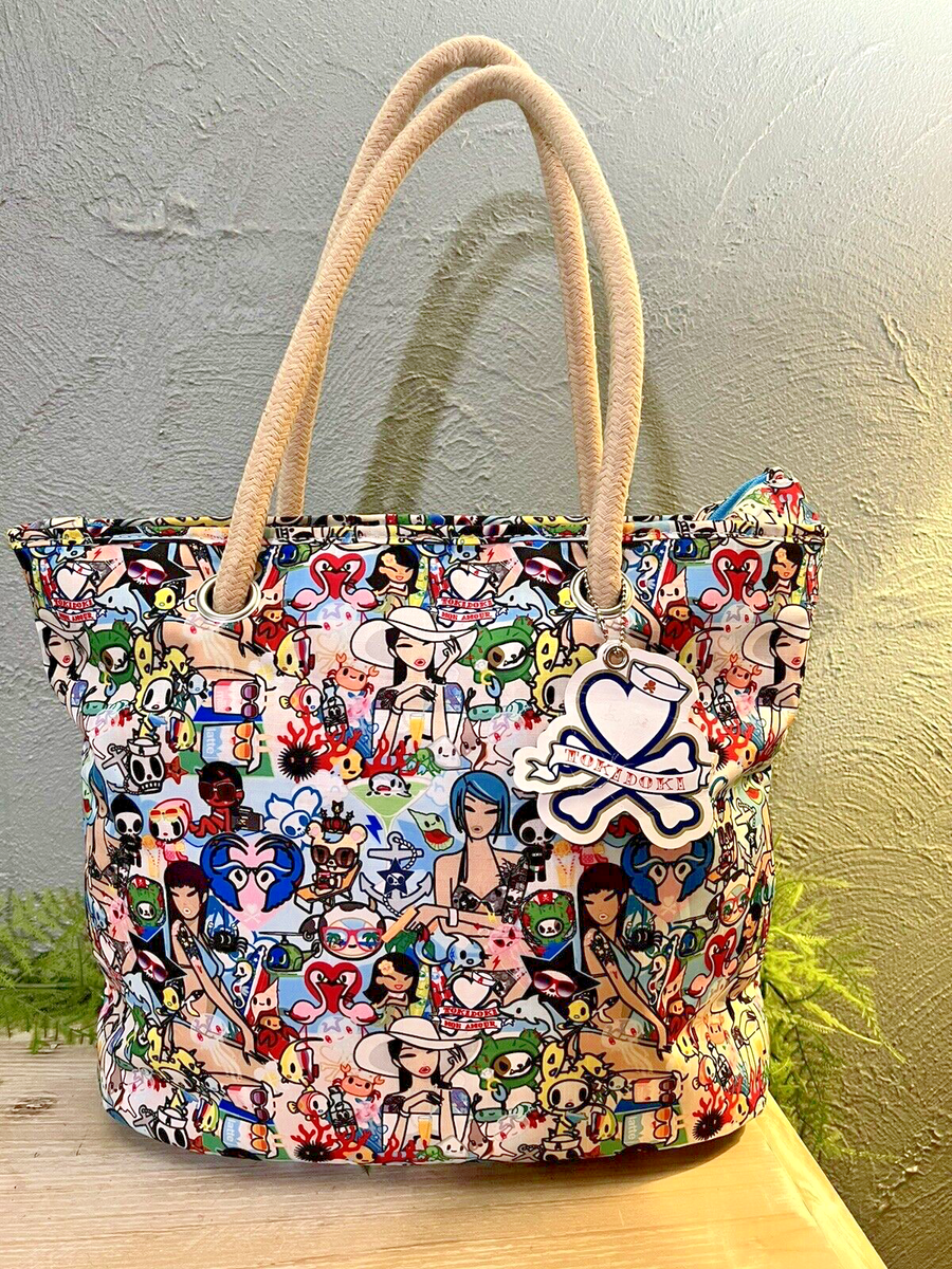 Tokidoki Beach Club bag Shopper Tote in Great condition. Mon