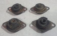 Wheel Horse C-101 Engine Isolation Mounts 106434