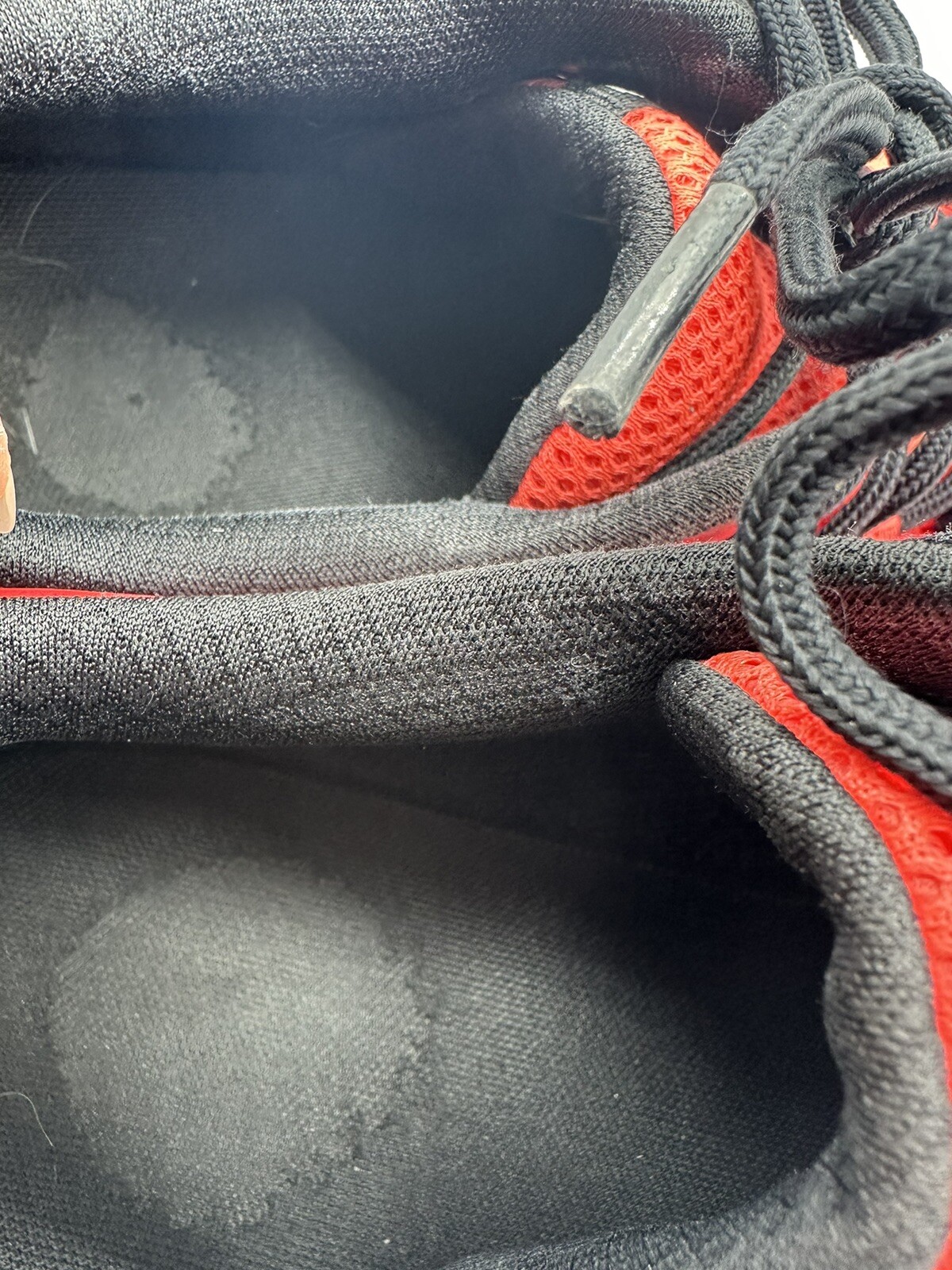 Under Armour Men’s Charged Commit TR 2 Training S… - image 8