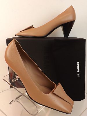 NIB JIL SANDER BEIGE LEATHER SQUARE TOE FOLD CLASSIC HEEL
