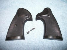Smith  Wesson J frame grips S W Square butt Pachmayr model SJ-S 36 37 38 49 60