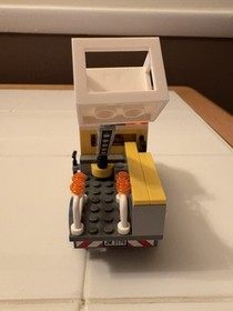 LEGO CITY Repair Truck (#3179) 100% Complete with Instruction Manual
