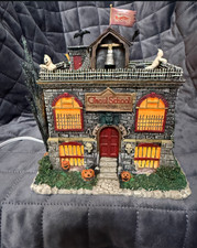 Hawthorne Village The Munsters Halloween Eddie's School House Lighted COA Box