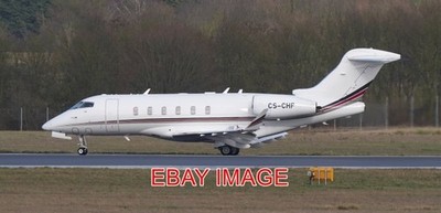 FOTO FLUGZEUG CS-CHF BOMBARDIER CHALLENGER 350 STN 310126 AEROZONE STANSTED.