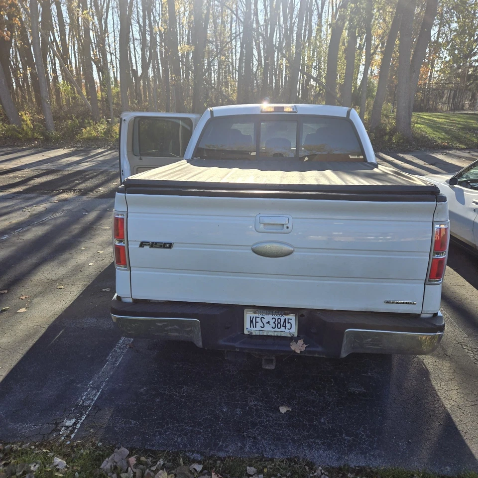 Ford F-150 2011 supercrew Foto 2 de 4