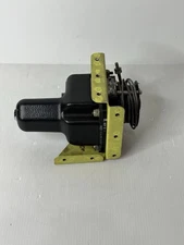 Collins SVO-65 Primary Servo 622-5734-001 & SMT-65 Servo Mount
