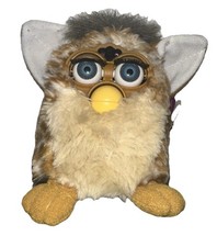 NWT Tiger Electronics 1998 Furby Giraffe Model 70-800 no box