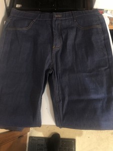 New Men’s Size 36 Demonize The World Jeans With Tag