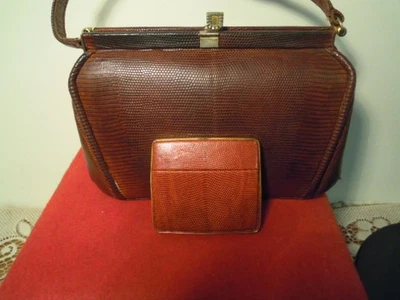 Ancien Sac à main en lézard avec étui 1940 / 50 - Photo 1/4