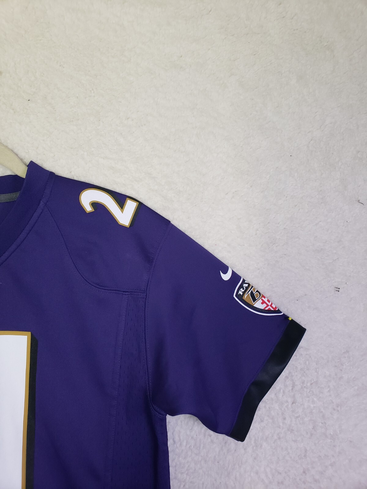 Picture 3 of 18