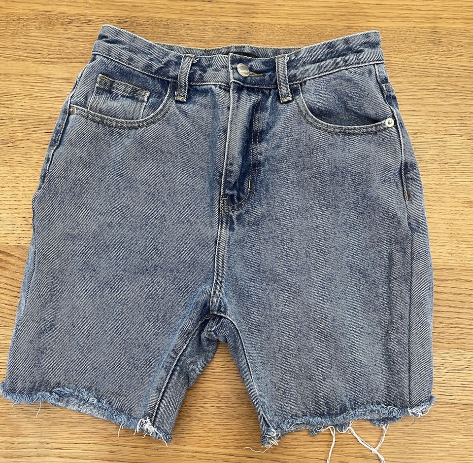 PRETTY LITTLE THING Denim Shorts Cut Off UK size 6 EU 34 Waist 26 Inches