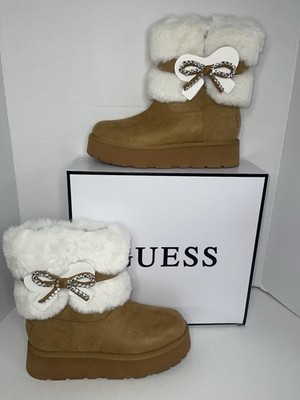 GUESS Women's Dowry Rhinestone Bow Cozy Winter Boots |Medium  Brown| Size 9M