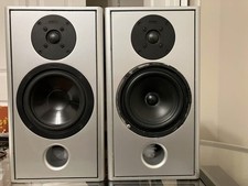 Pair of Canton LE 103 Speakers, made in Germa...