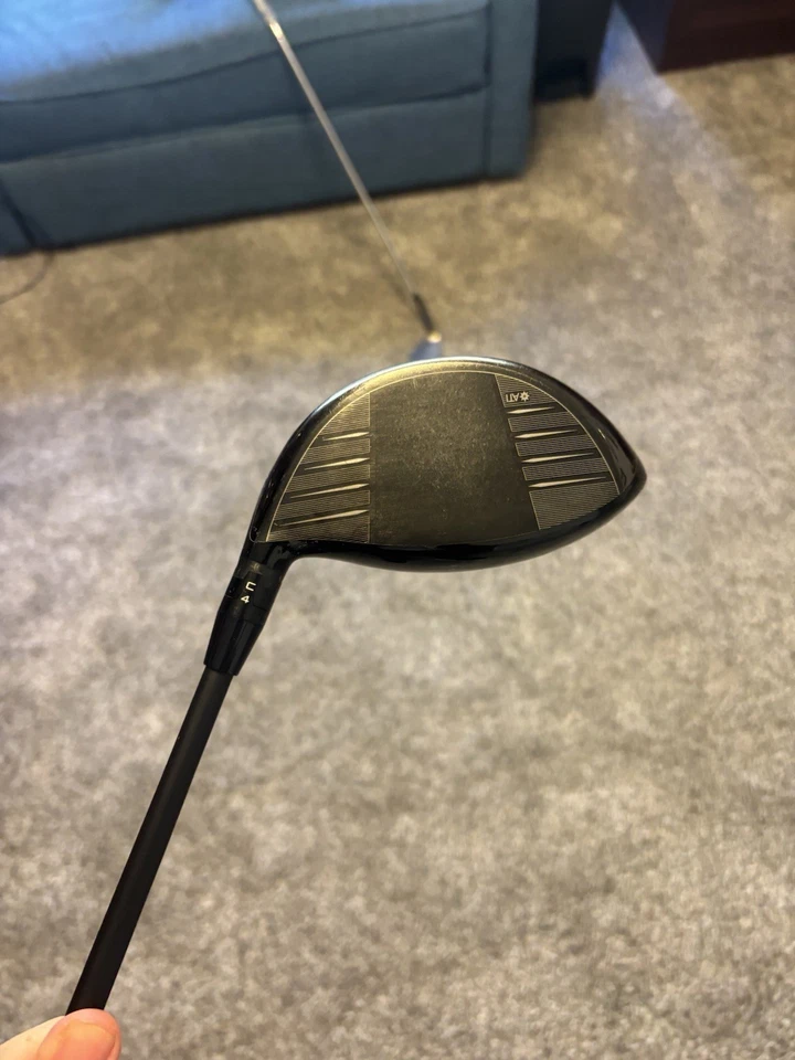 Titleist TSi2 发球杆 9* 右握 PX HZRDUS Smoke RDX 黑色,60 克,6.0 硬杆身 — 第 2/4 张图片