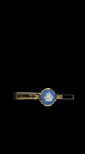 Wedgewood Gold Tone Tie Clip Golden Hind