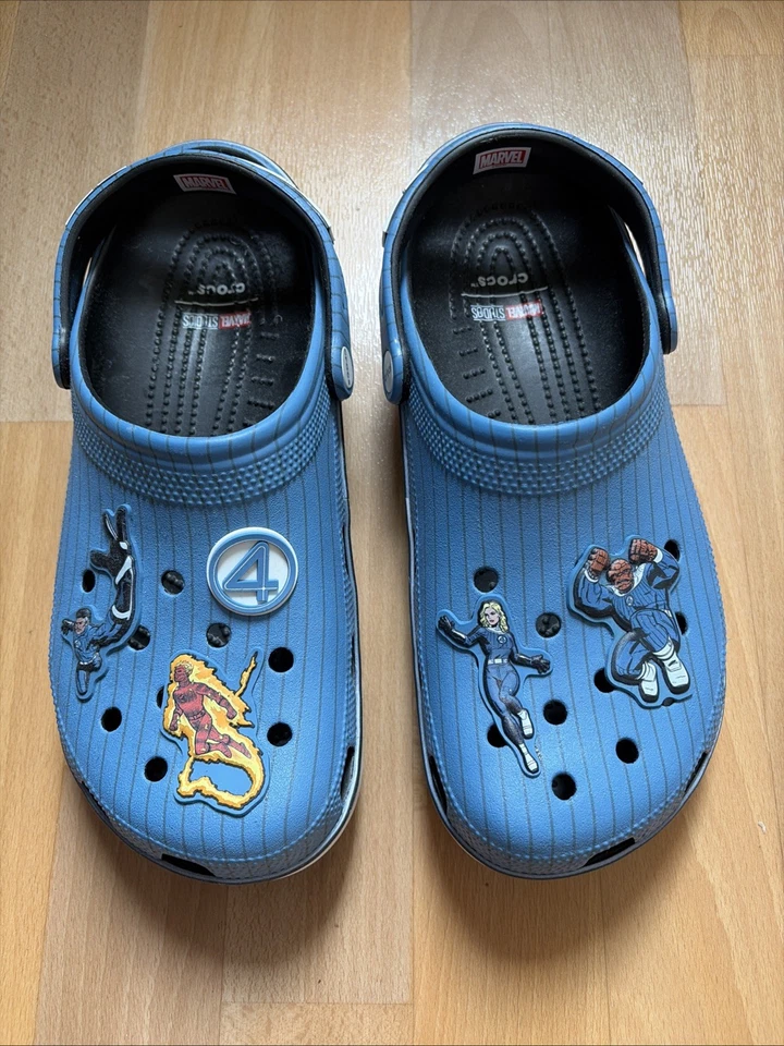 Marvel Studios (Fantastic Four) Crocs, Schuhgröße 43-44 - Bild 1 von 4