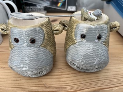 Seltene PG TIPS Affe Eierbecher 2er Set & Affe Teelöffel 