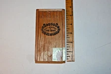 Vintage Hoyo De Monterrey De Jose Gener Petit Wood 10 Count Cigar Box Empty