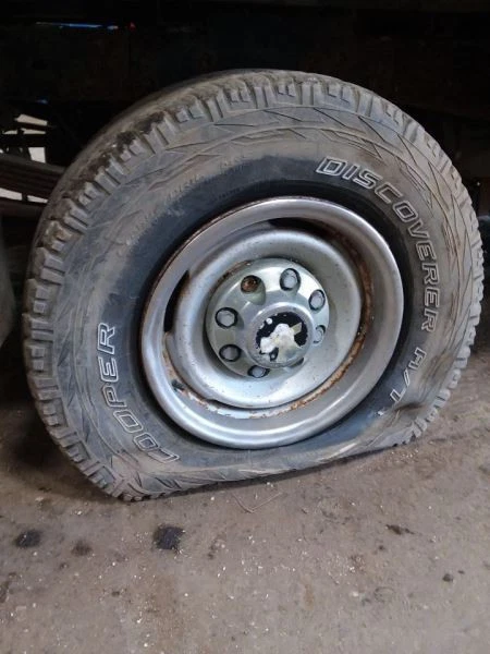 Núcleo de calefacción I-beam eje delantero solo se adapta a camioneta Chevrolet 3500 88-02 1979102 Foto 2 de 4