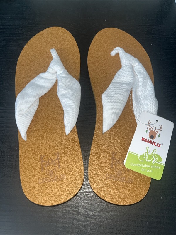 NWT KUAiLU Women’s Flip Flops Size 8.5 White Knot Strap Comfort  Sandals