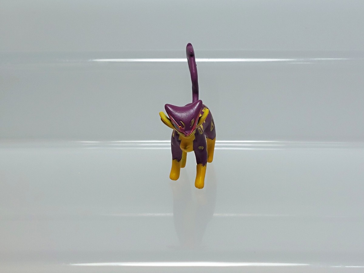 Liepard Lepardas Pokemon Zukan 1/40 Scale Figure Tomy T-ARTS