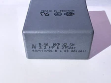 R.46 MKP X2 KEMET 2.2uF 275VAC 10% Metal Polypropylene Film Capacitor 27.5mm