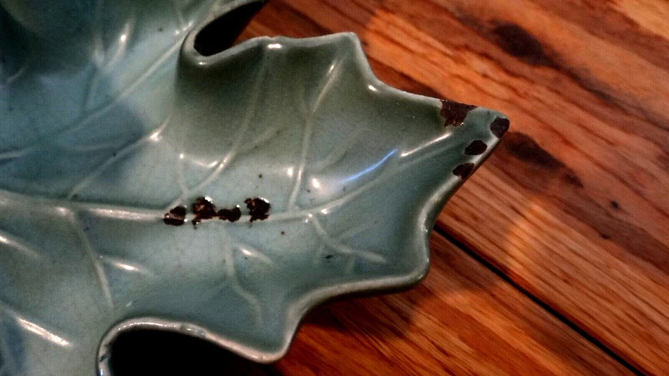 Plato de cerámica pequeño Bird On A Leaf colecciones de tili de Creative Co-Op Foto 4 de 4