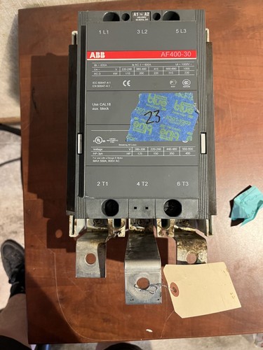 ABB AF400-30 Contactor - 550A 600 VAC - For Use with Design E Motor - Picture 15 of 16