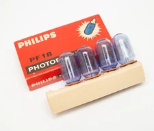 Philips PF1B PhotoFlux Blue Flash Bulbs 4-Pack PF 1B 2-pin Baseless Bare Bulbs