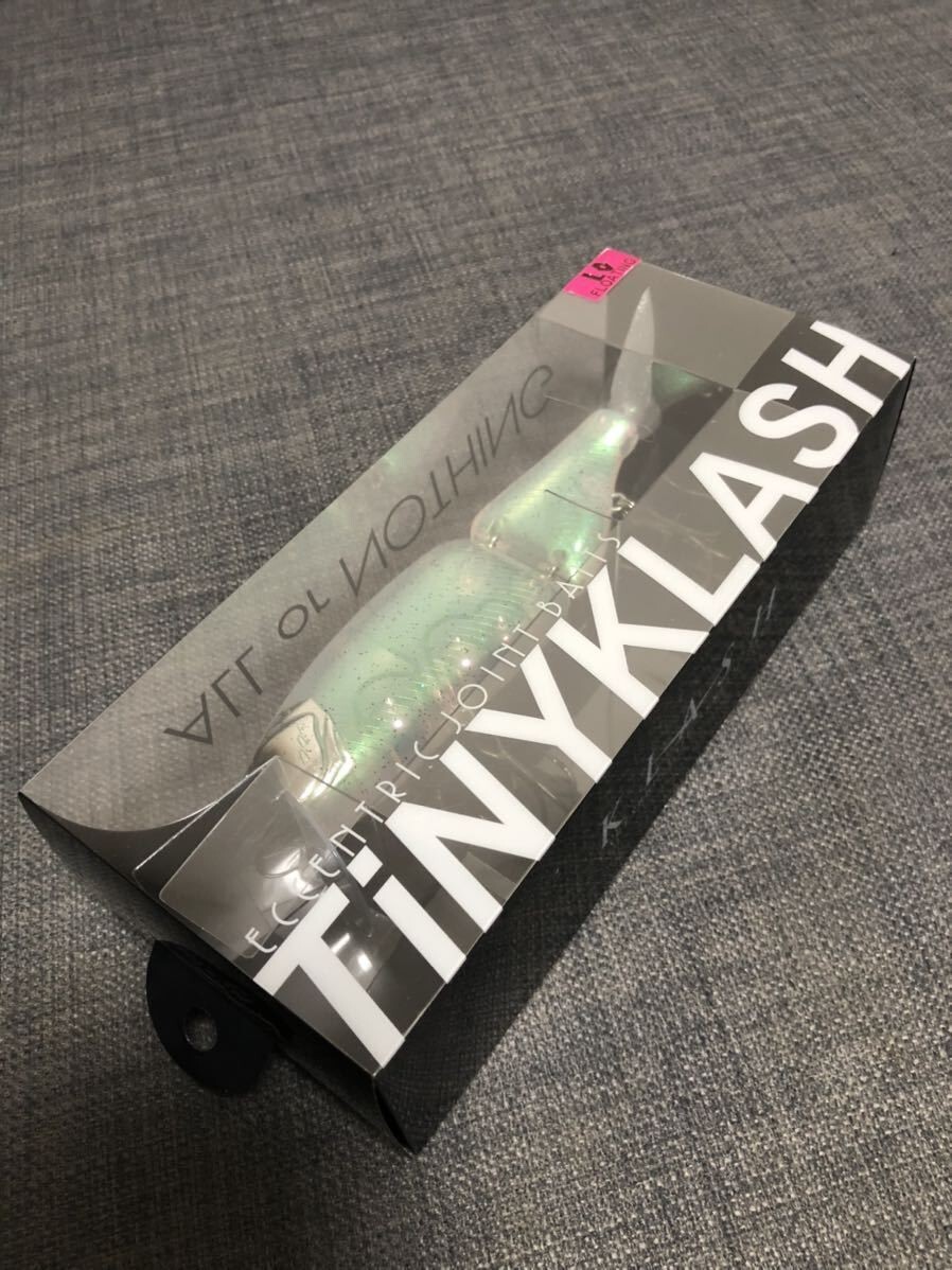 DRT TiNY KLASH Low Floating 2oz Class Lure Crystal Flash 6.6in