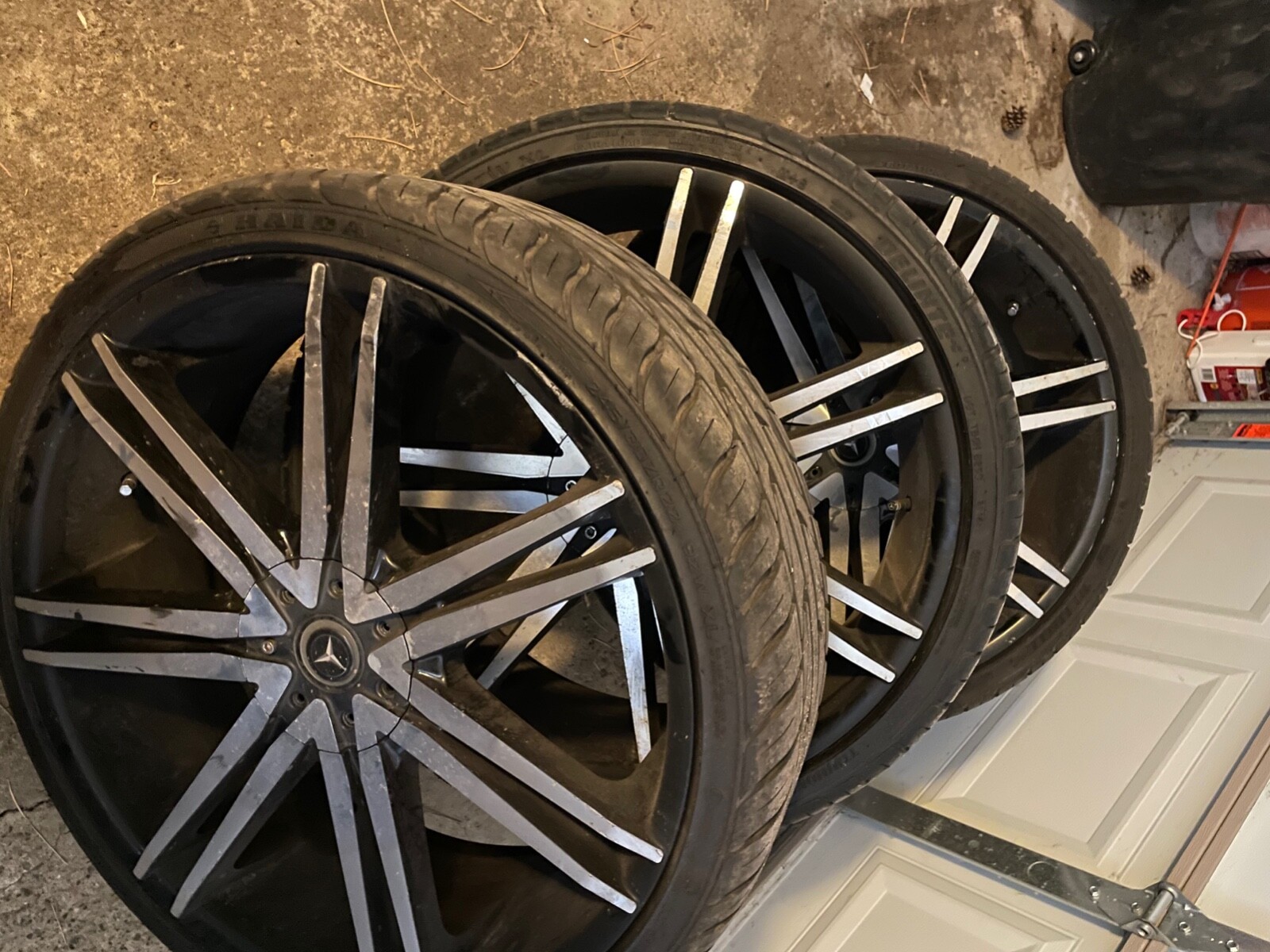 22-inch Bentley Mercedes Audi Wheels/Rims Chrome GTX-23 5x112 Lugs Low Profile 